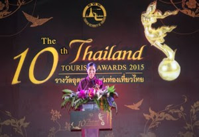 17 proud winners conferred 2015 Thailand Tourism Awards